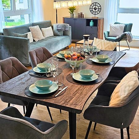 Relaxrefugium Luxus - Kueche, Arbeitsplaetze, Stellplatz & Komfort Fuer Bis 6 Gaeste Königs Wusterhausen Exterior foto