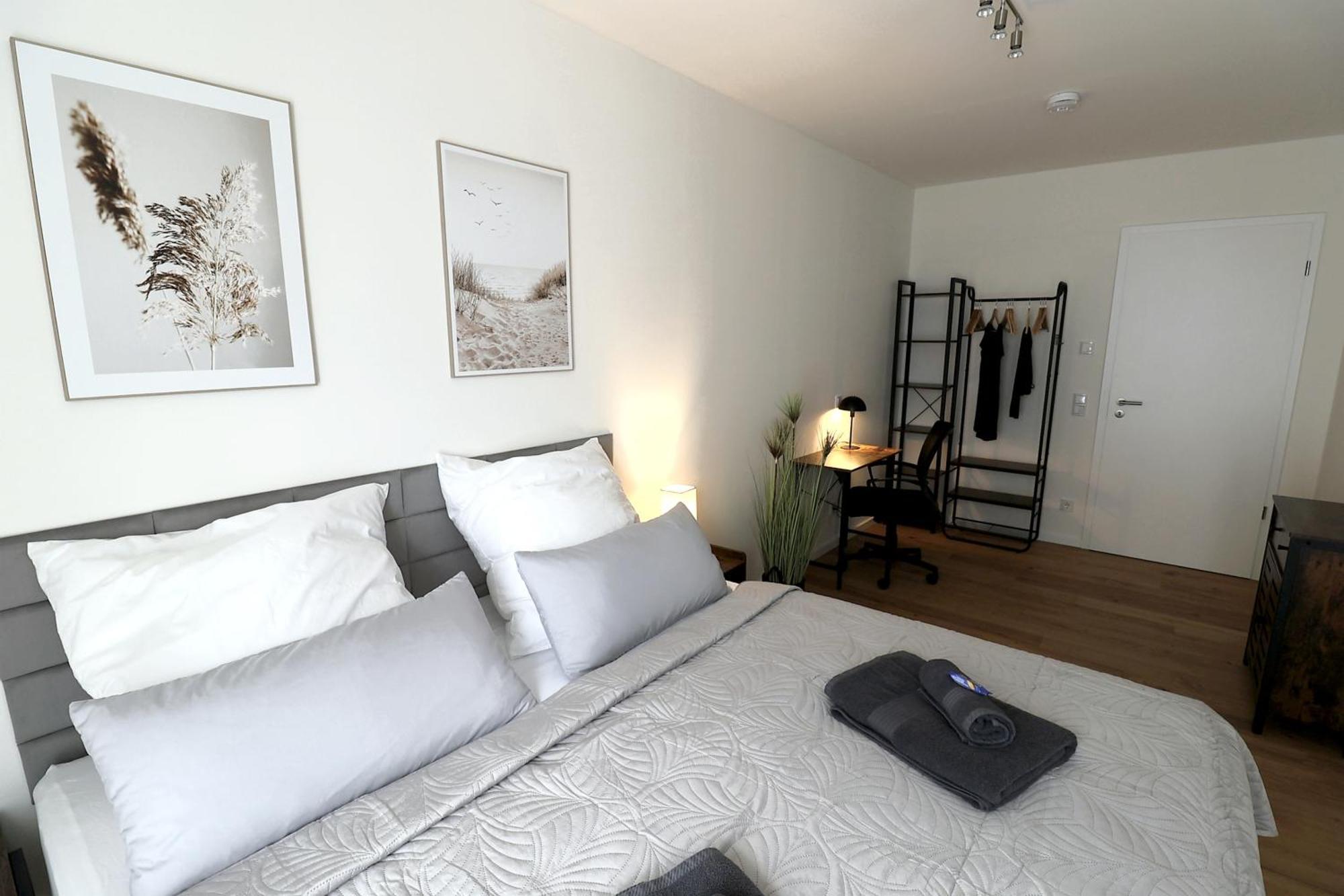 Relaxrefugium Luxus - Kueche, Arbeitsplaetze, Stellplatz & Komfort Fuer Bis 6 Gaeste Königs Wusterhausen Exterior foto